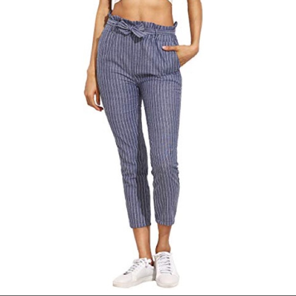 High-waisted striped taper pants - Picture 2 of 5